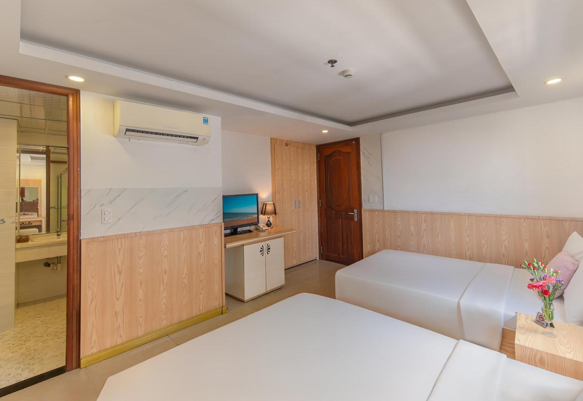 Nang Vang Hotel Nha Trang Buitenkant foto