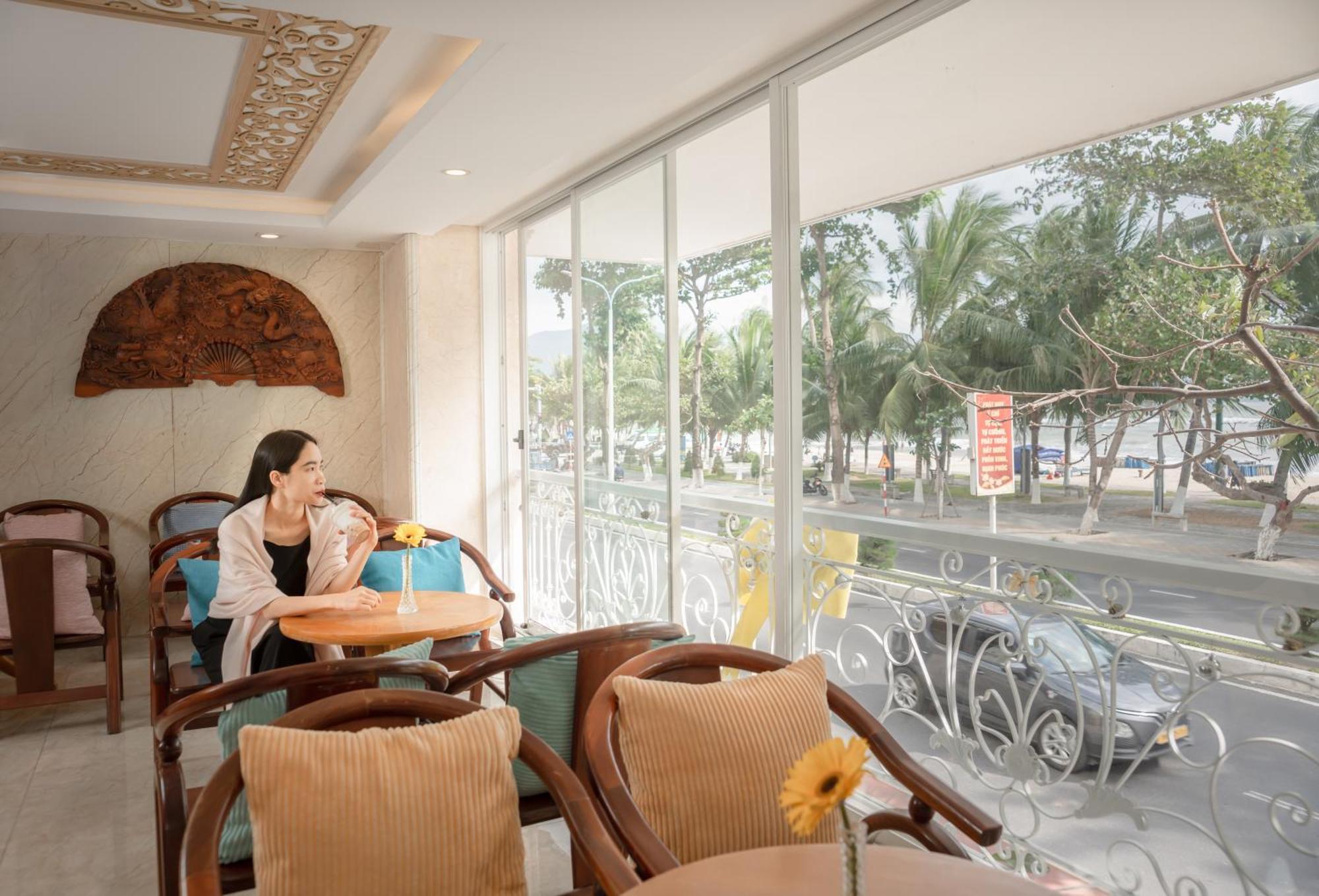 Nang Vang Hotel Nha Trang Buitenkant foto
