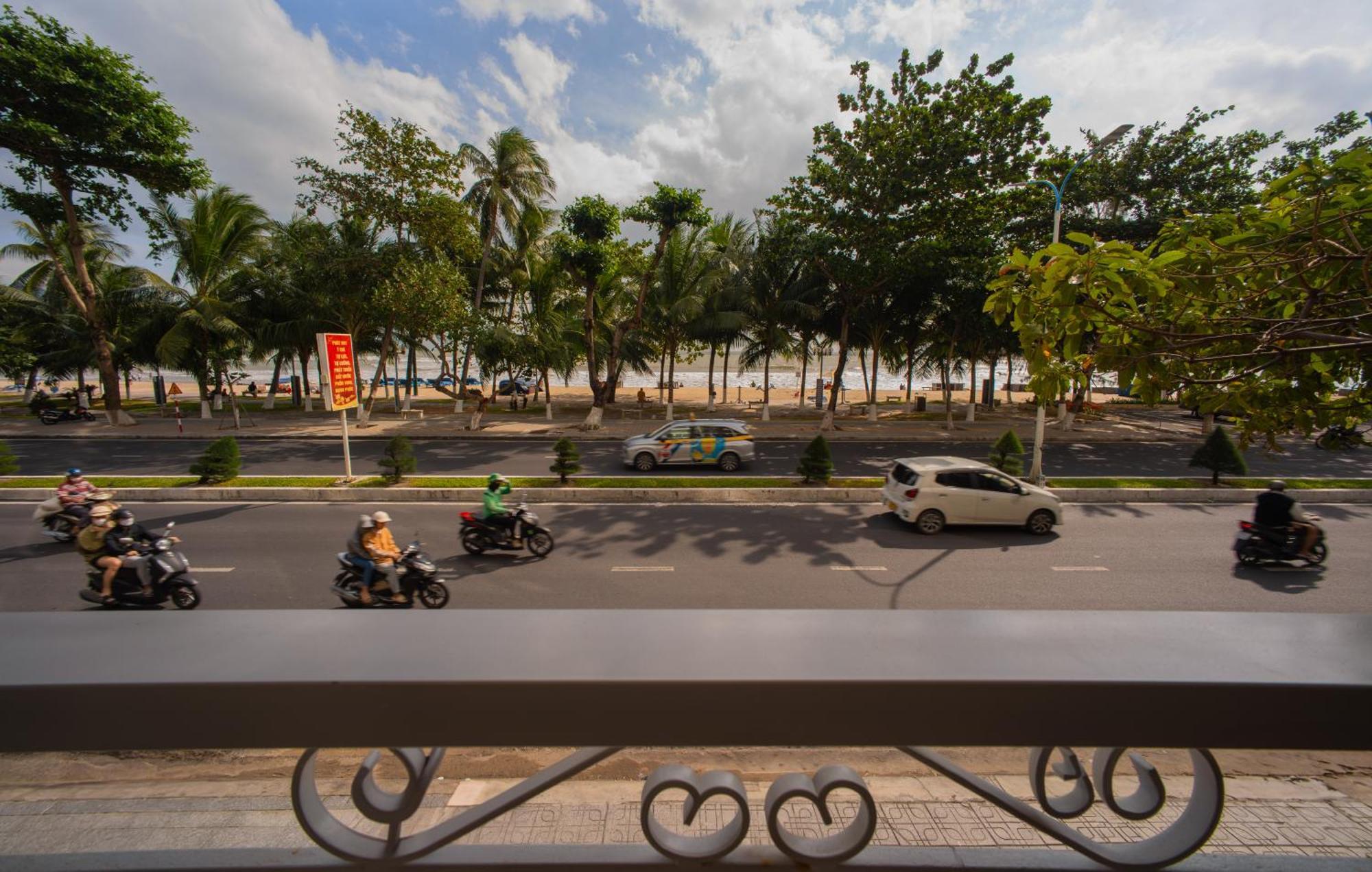 Nang Vang Hotel Nha Trang Buitenkant foto