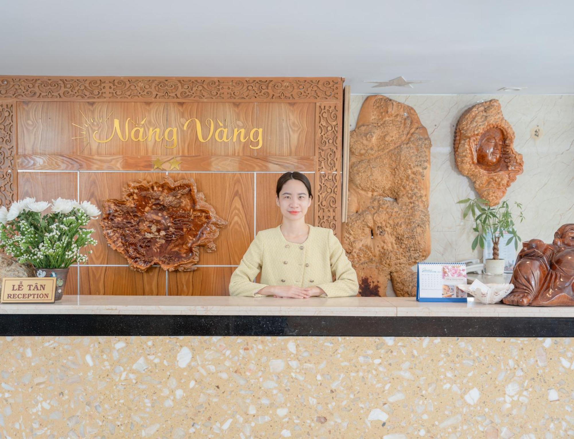 Nang Vang Hotel Nha Trang Buitenkant foto